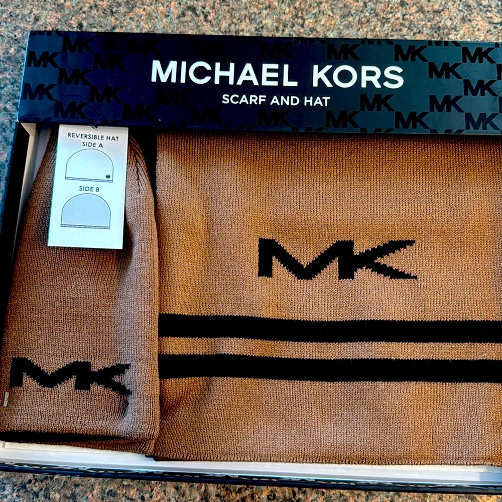 Michael.Kors scarf and hat new In box